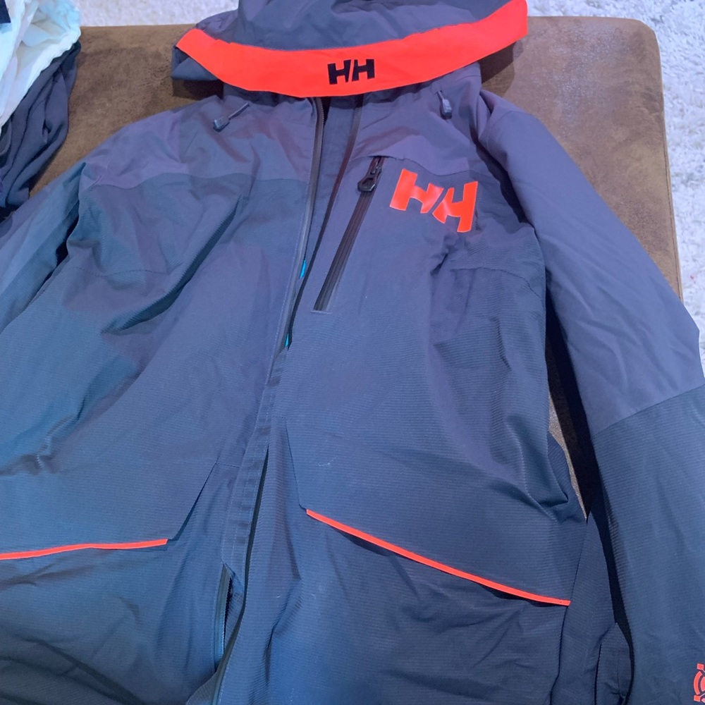 Helly Hansen ski jacket